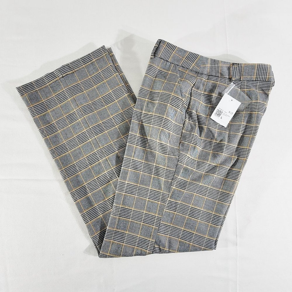 NWT FOREVER 21 Women’s Large Long (Actual 30" x 32") Plaid Woven Ankle Pants